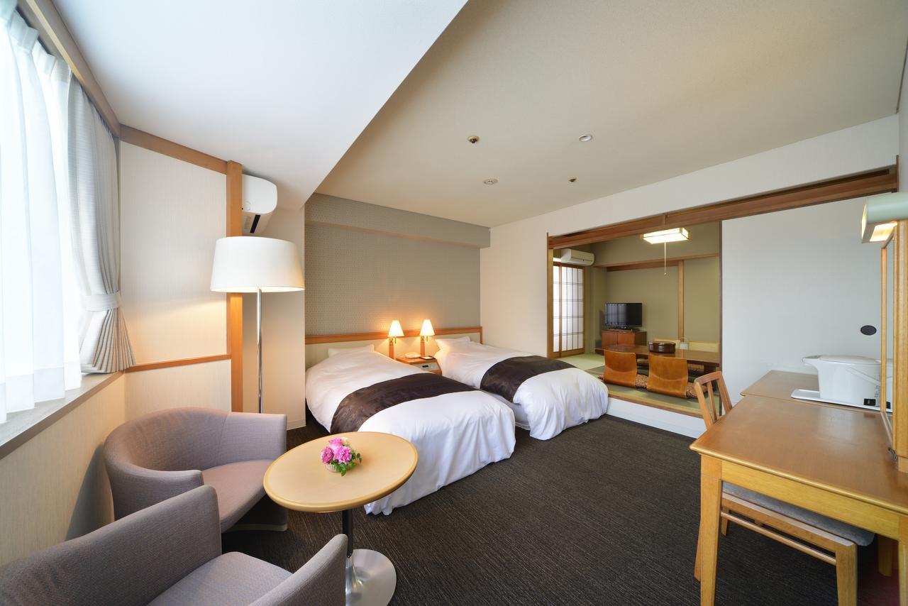 Hotel Rubino Horikawa 3*